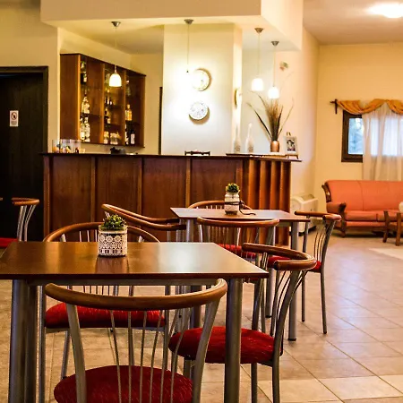 Hotel Alos 2*